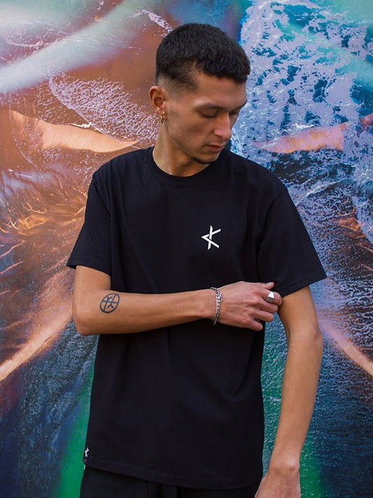 Special T-shirt - Black-0