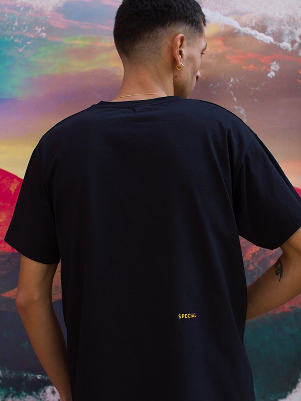 T-Shirt in limitierter Auflage-1